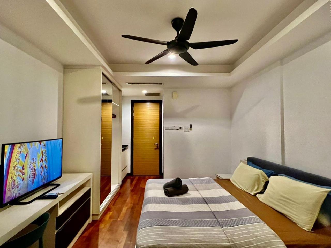 Couple Suite At Casa Residency 5 Mins Walk To Lrt, Jalan Alor & Bukit Bintang Kuala Lumpur Bagian luar foto