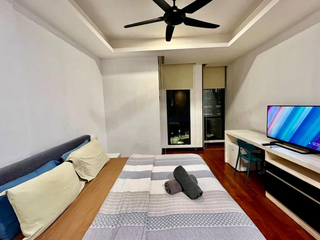 Couple Suite At Casa Residency 5 Mins Walk To Lrt, Jalan Alor & Bukit Bintang Kuala Lumpur Bagian luar foto