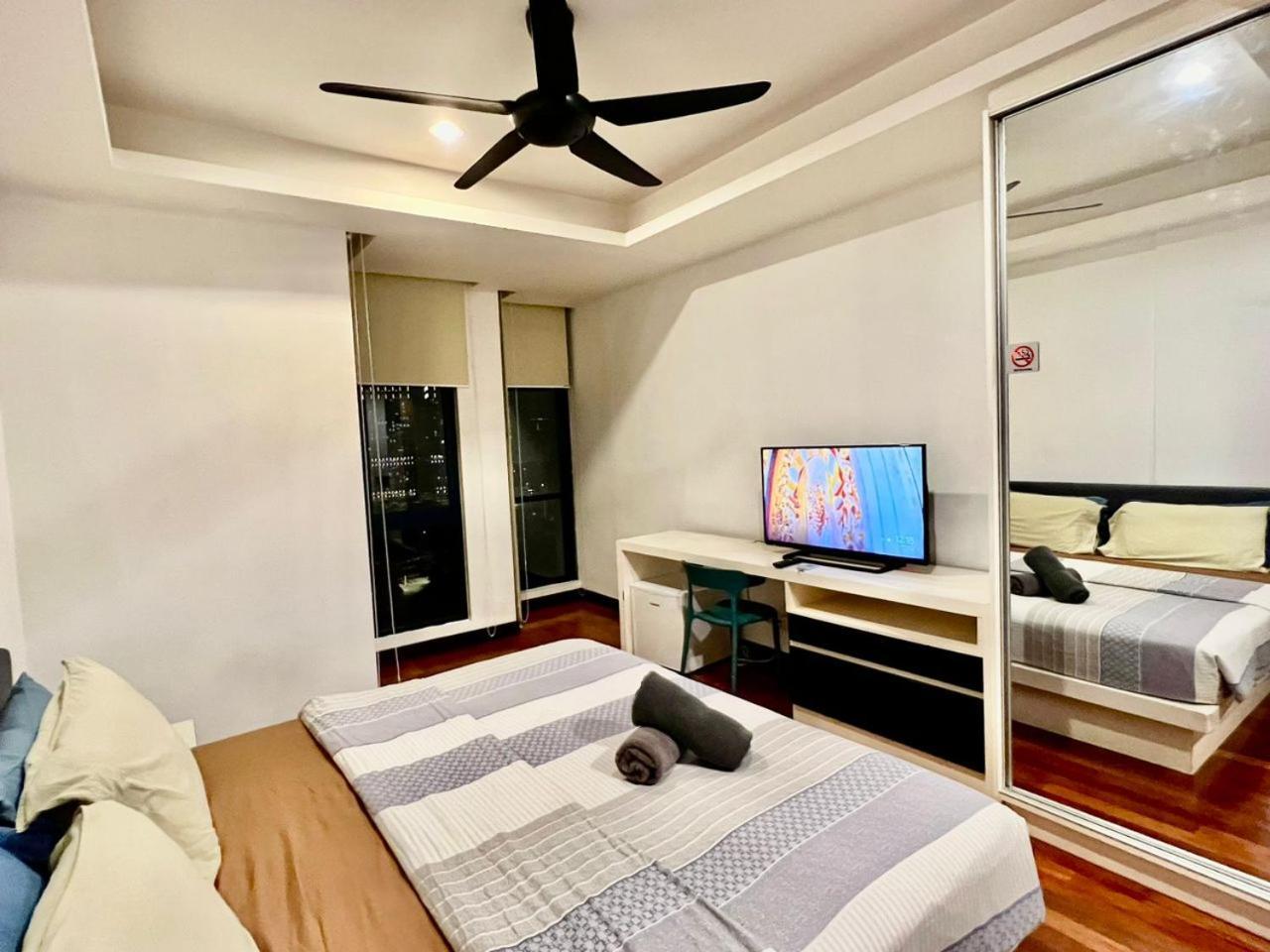 Couple Suite At Casa Residency 5 Mins Walk To Lrt, Jalan Alor & Bukit Bintang Kuala Lumpur Bagian luar foto